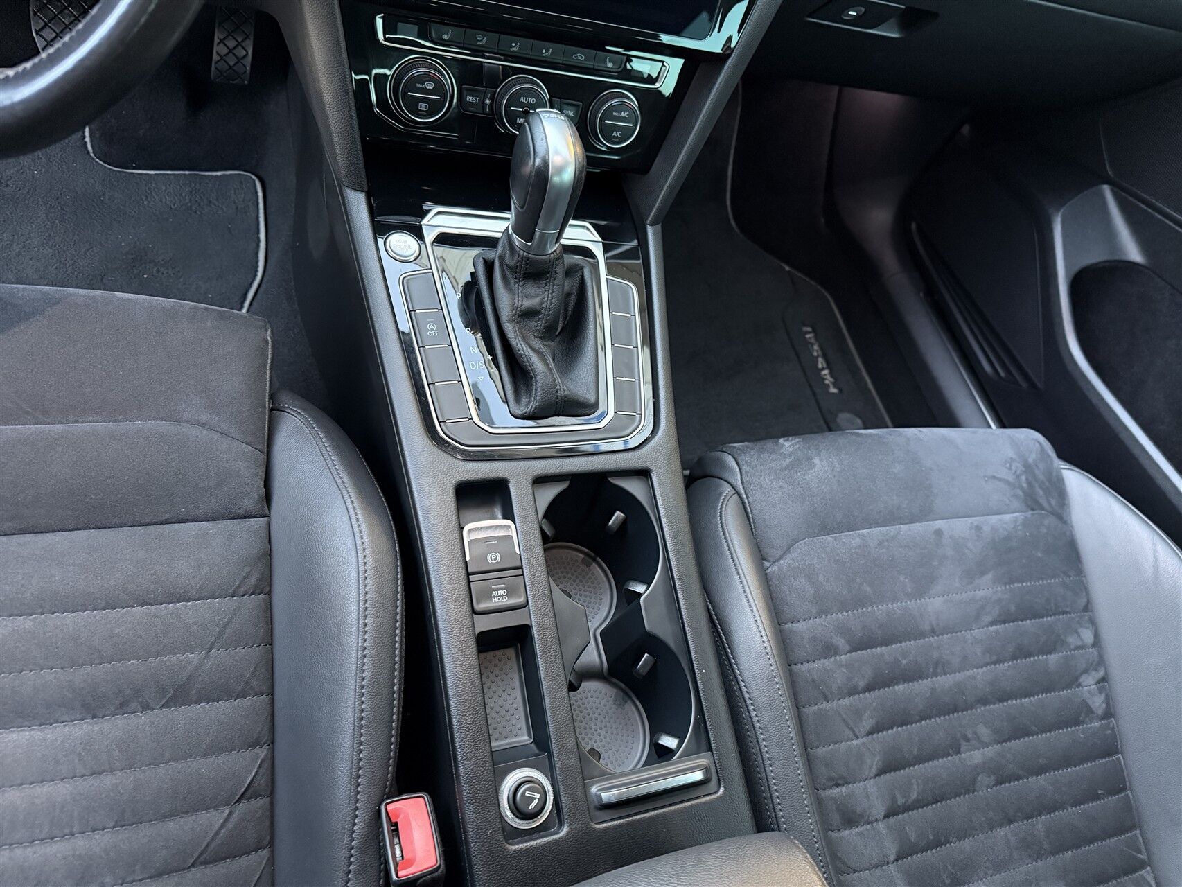 Billede af VW Passat Variant 1,5 TSI EVO ACT Highline DSG 150HK Stc 7g Aut.