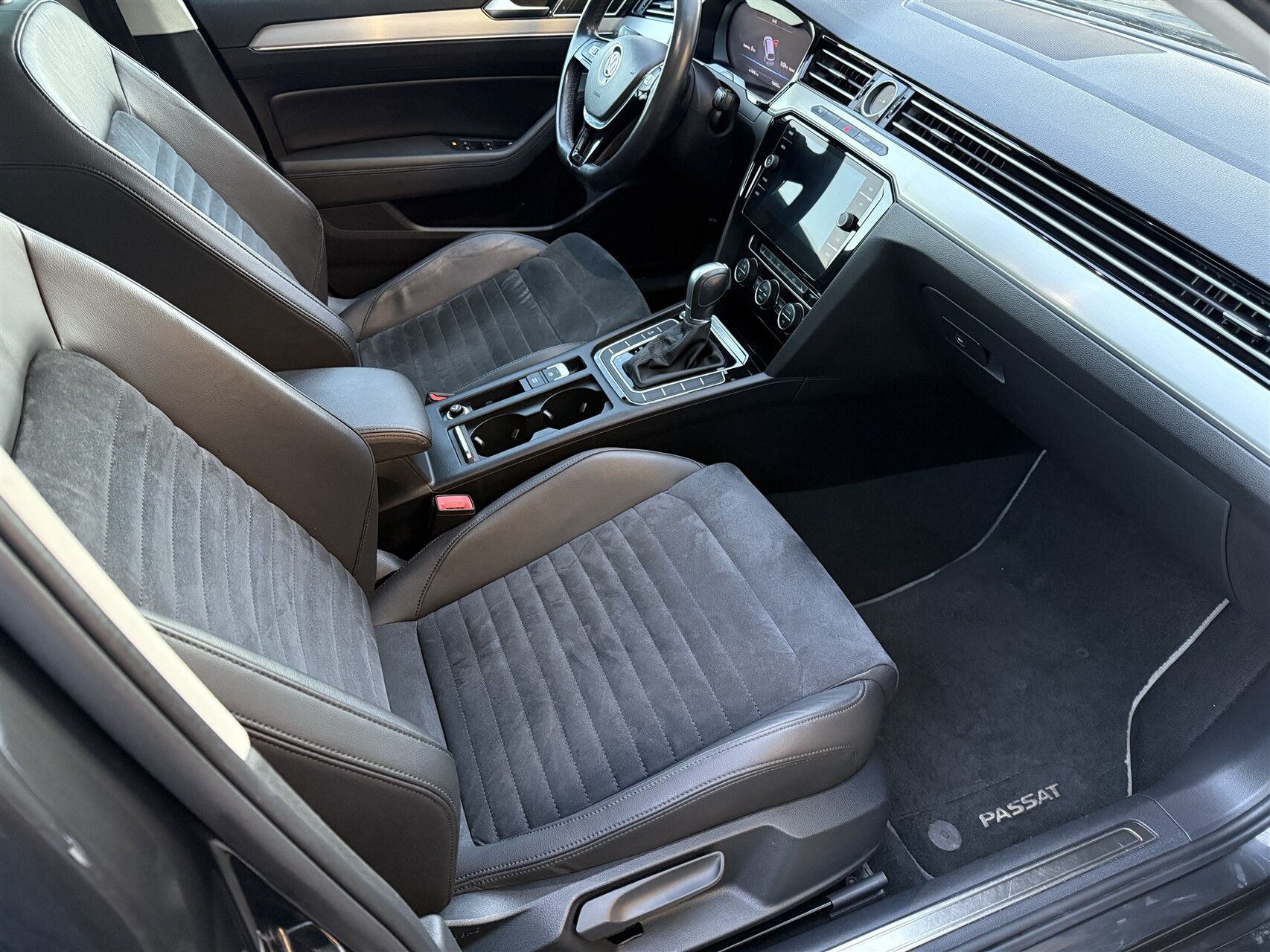 Billede af VW Passat Variant 1,5 TSI EVO ACT Highline DSG 150HK Stc 7g Aut.