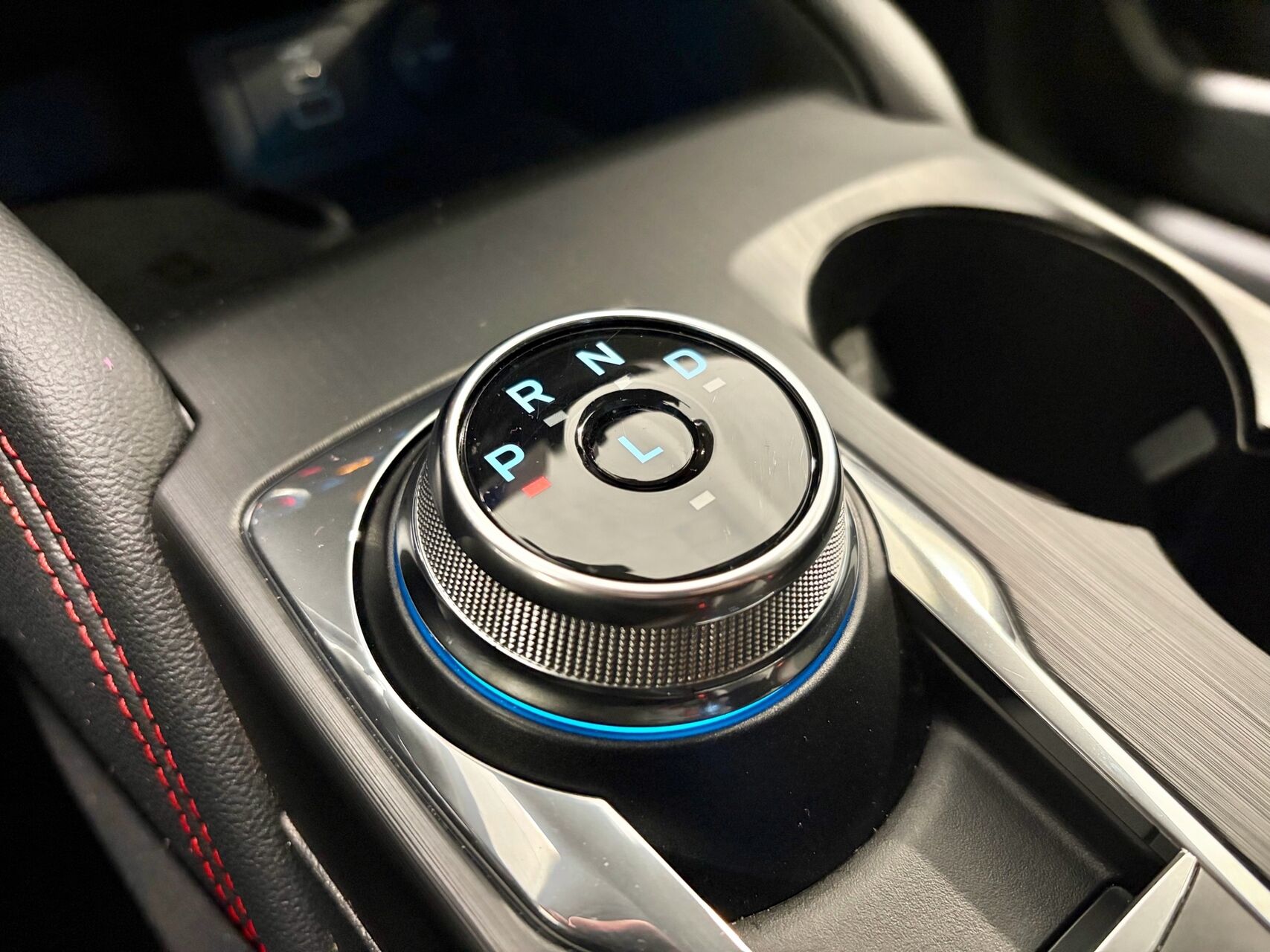 Billede af Ford Kuga 2,5 Plugin-hybrid ST-Line X CVT 225HK 5d Trinl. Gear