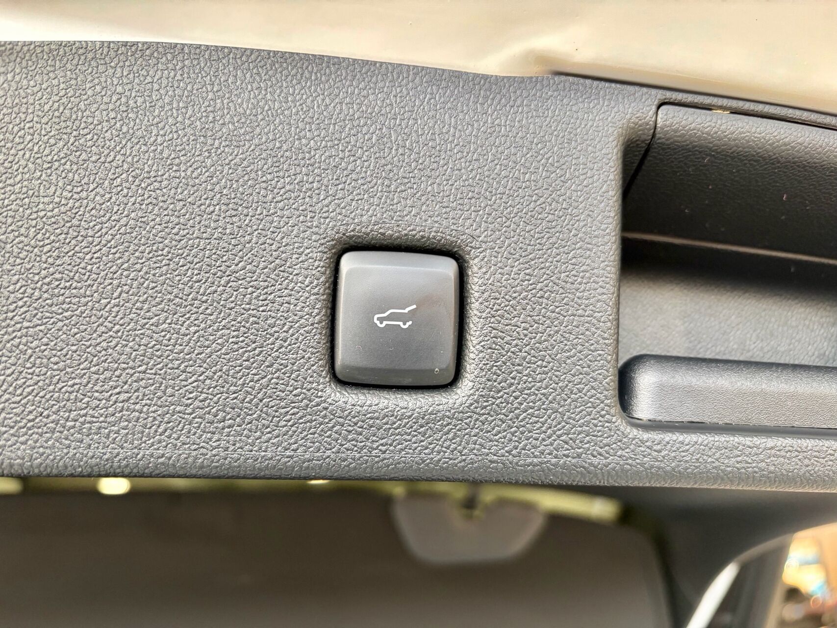 Billede af Ford Kuga 2,5 Plugin-hybrid ST-Line X CVT 225HK 5d Trinl. Gear