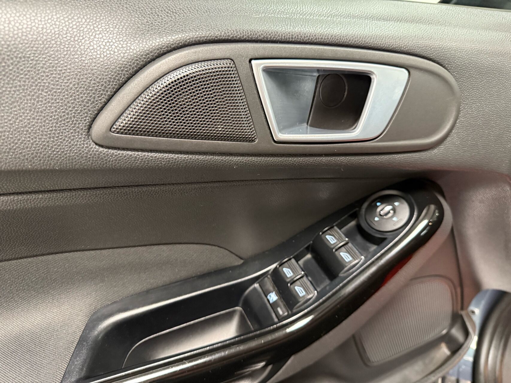 Billede af Ford Fiesta 1,0 EcoBoost Titanium Start/Stop 125HK 5d