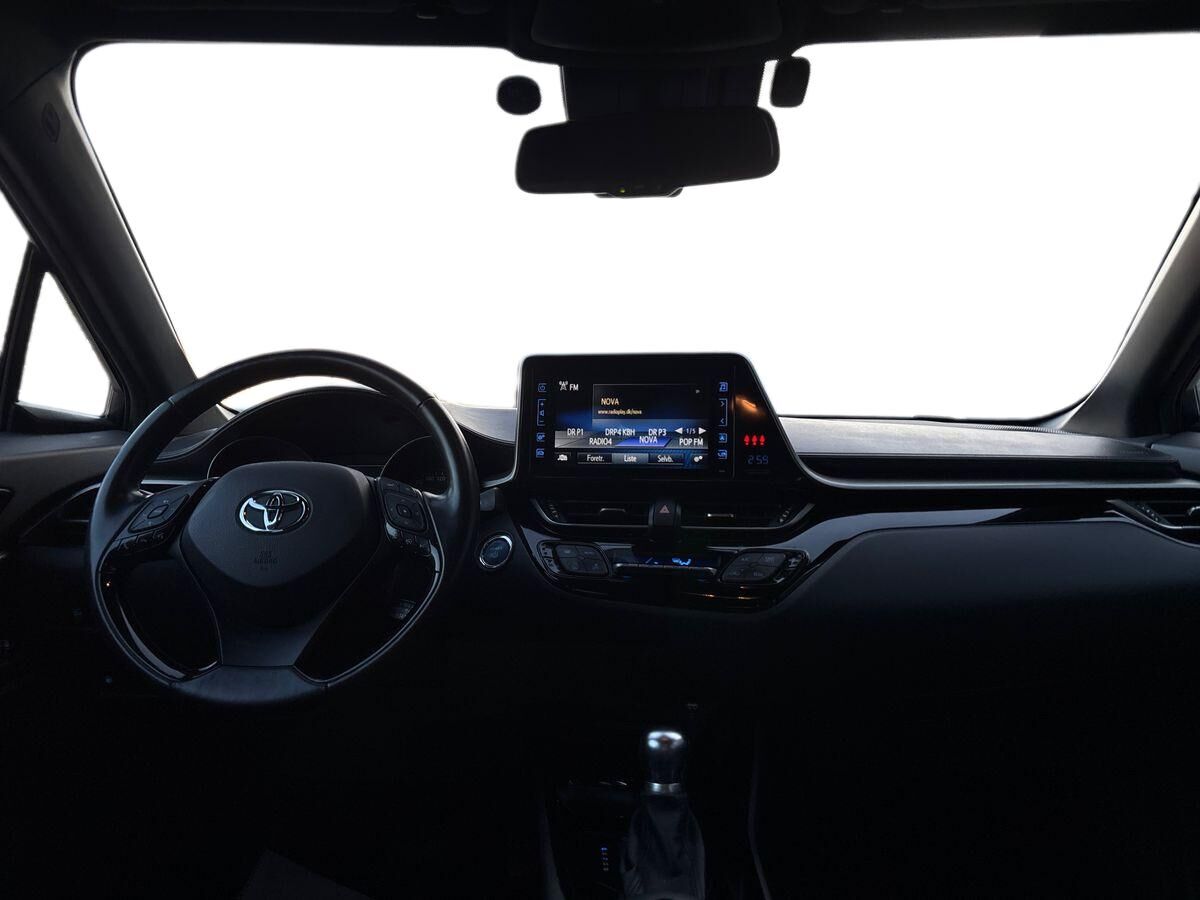 Billede af Toyota C-HR 1,8 Hybrid C-LUB Premium Selected Multidrive S 122HK 5d Aut.
