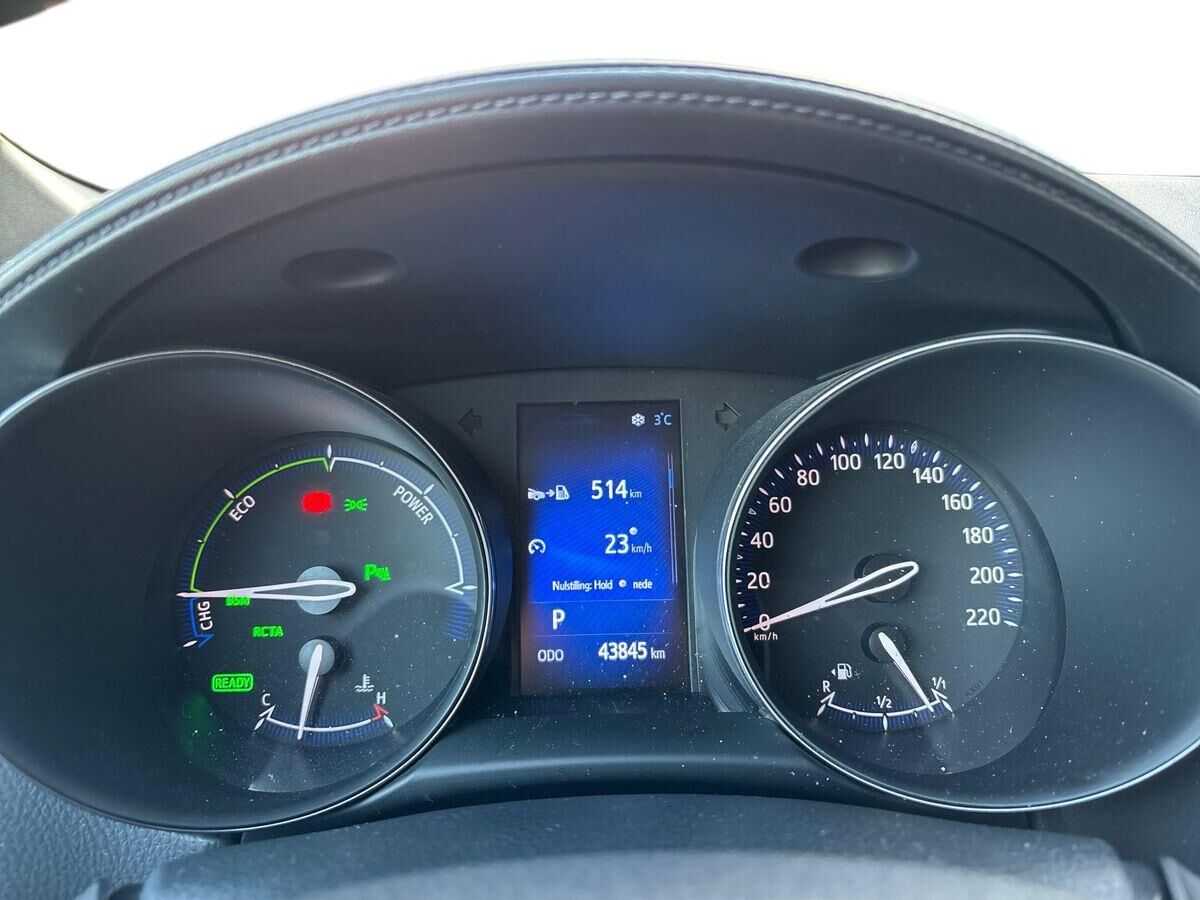 Billede af Toyota C-HR 1,8 Hybrid C-LUB Premium Selected Multidrive S 122HK 5d Aut.