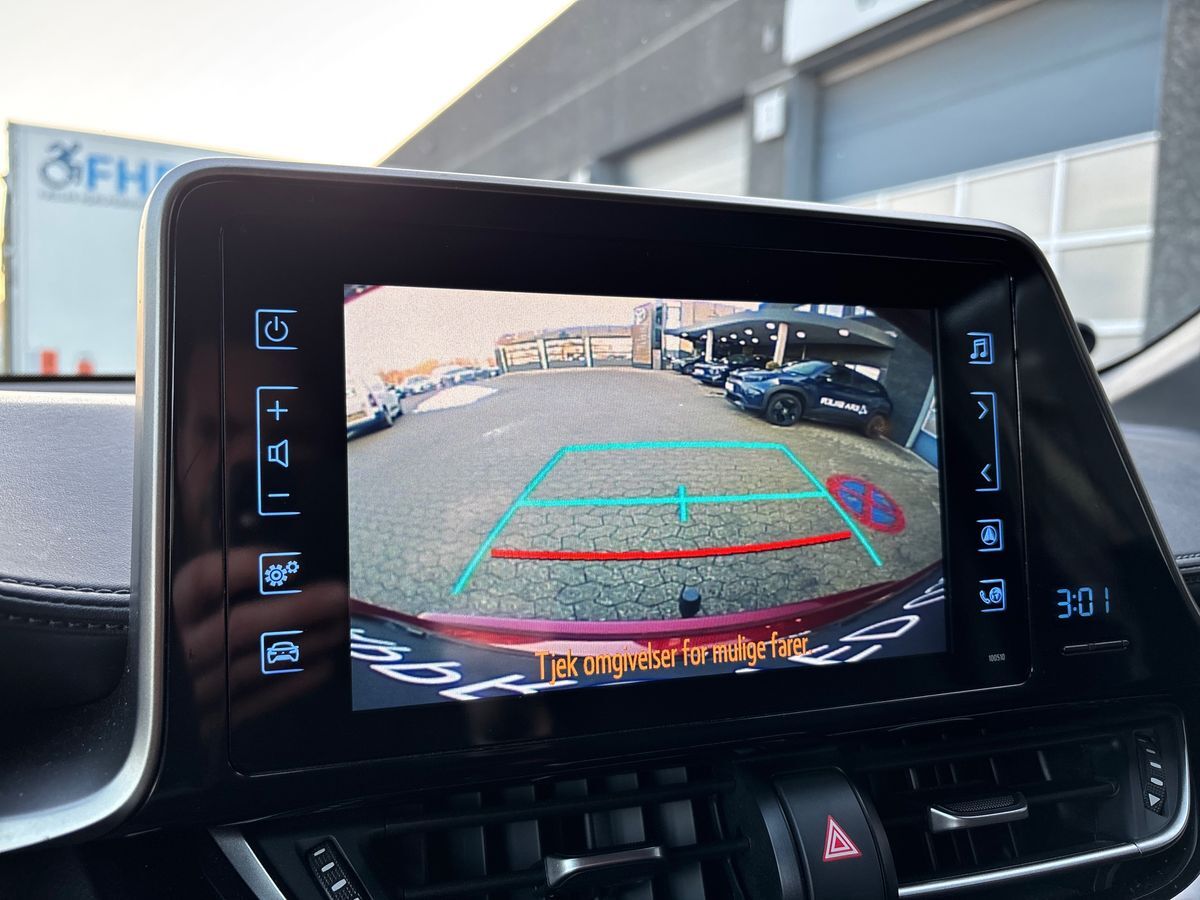 Billede af Toyota C-HR 1,8 Hybrid C-LUB Premium Selected Multidrive S 122HK 5d Aut.