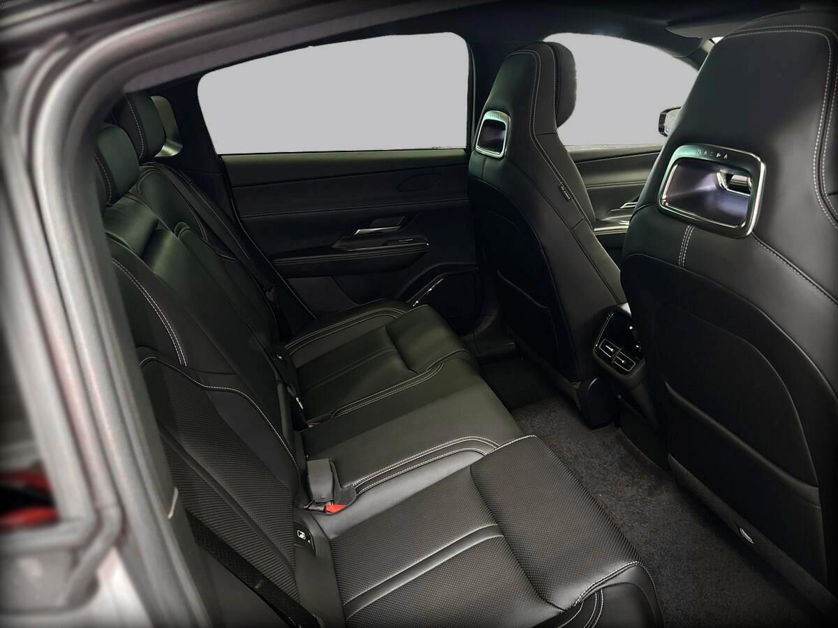 Billede af Mazda 6e EL Takumi 258HK 5d Aut.