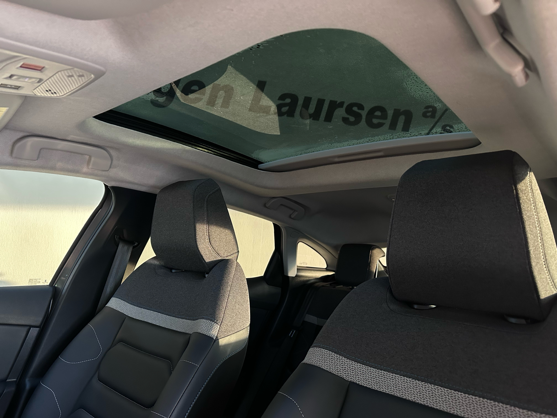 Billede af Citroën e-C4 EL Shine Sport 136HK 5d Aut.