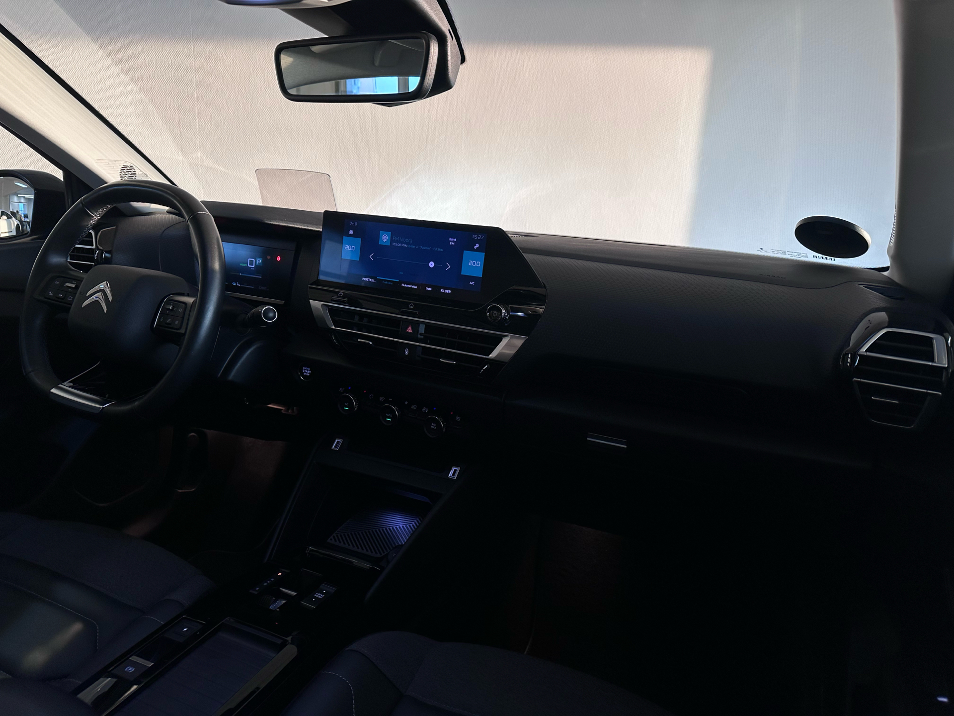 Billede af Citroën e-C4 EL Shine Sport 136HK 5d Aut.