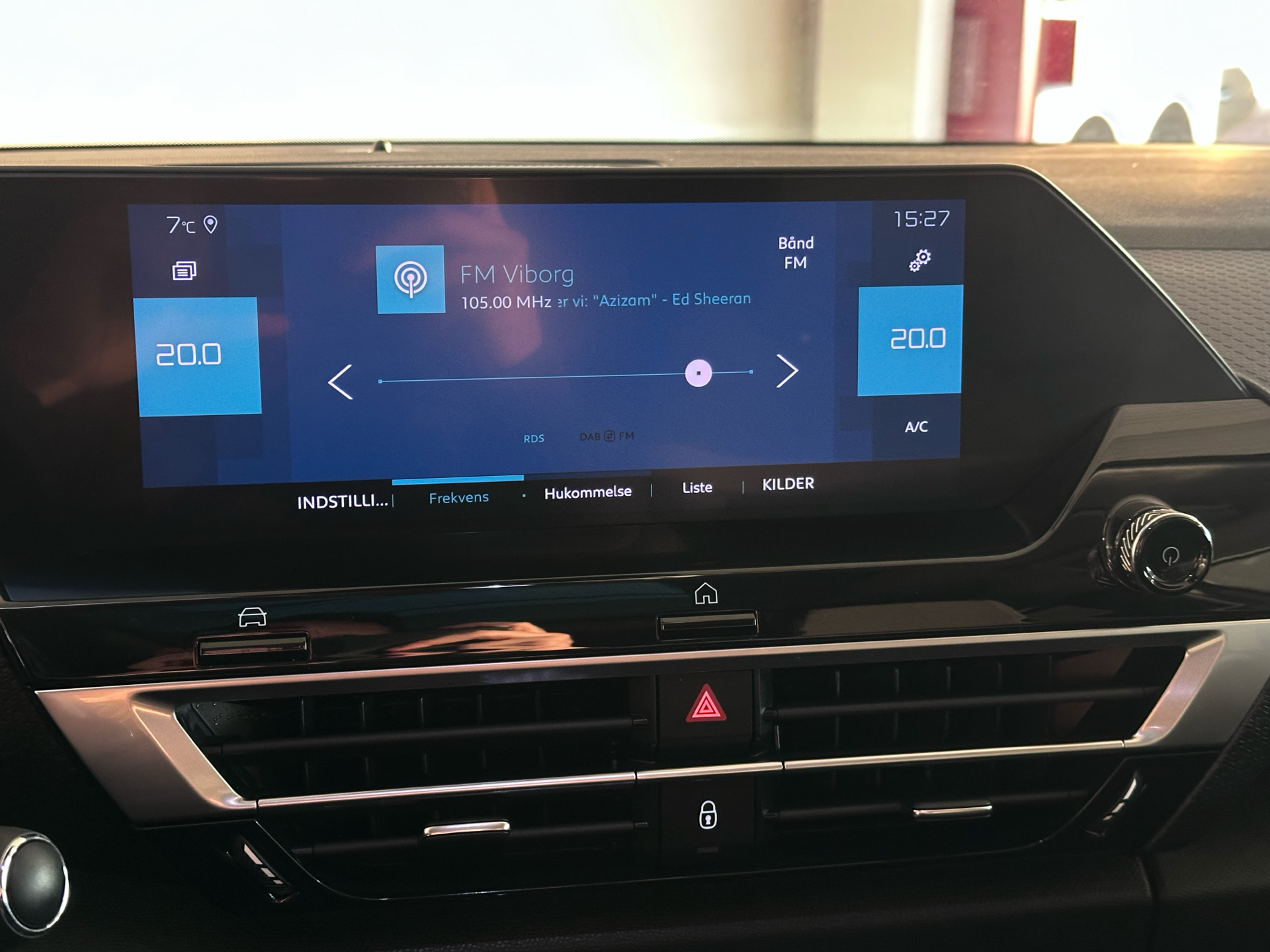 Billede af Citroën e-C4 EL Shine Sport 136HK 5d Aut.