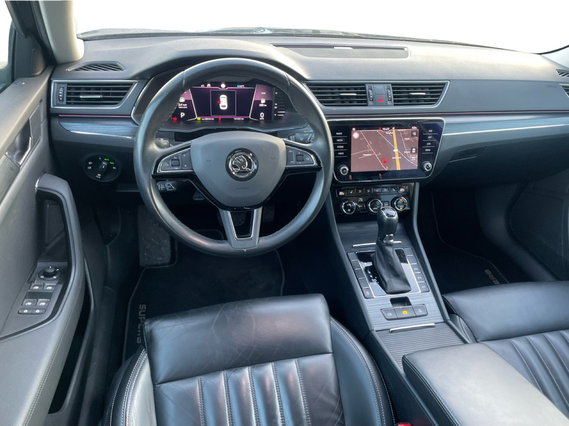 Billede af Skoda Superb Combi 1,5 TSI ACT Business Executive DSG 150HK Stc 7g Aut.