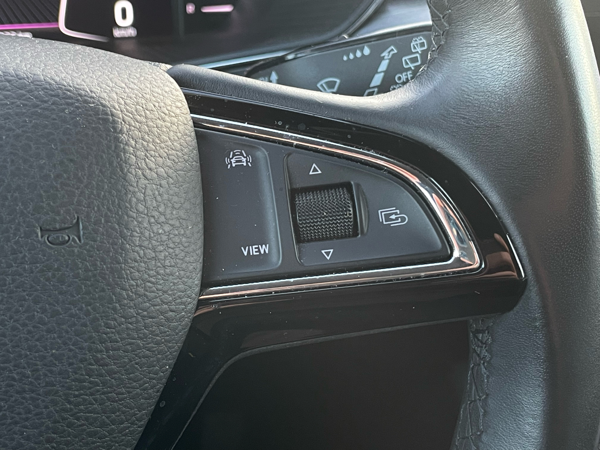 Billede af Skoda Superb Combi 1,5 TSI ACT Business Executive DSG 150HK Stc 7g Aut.