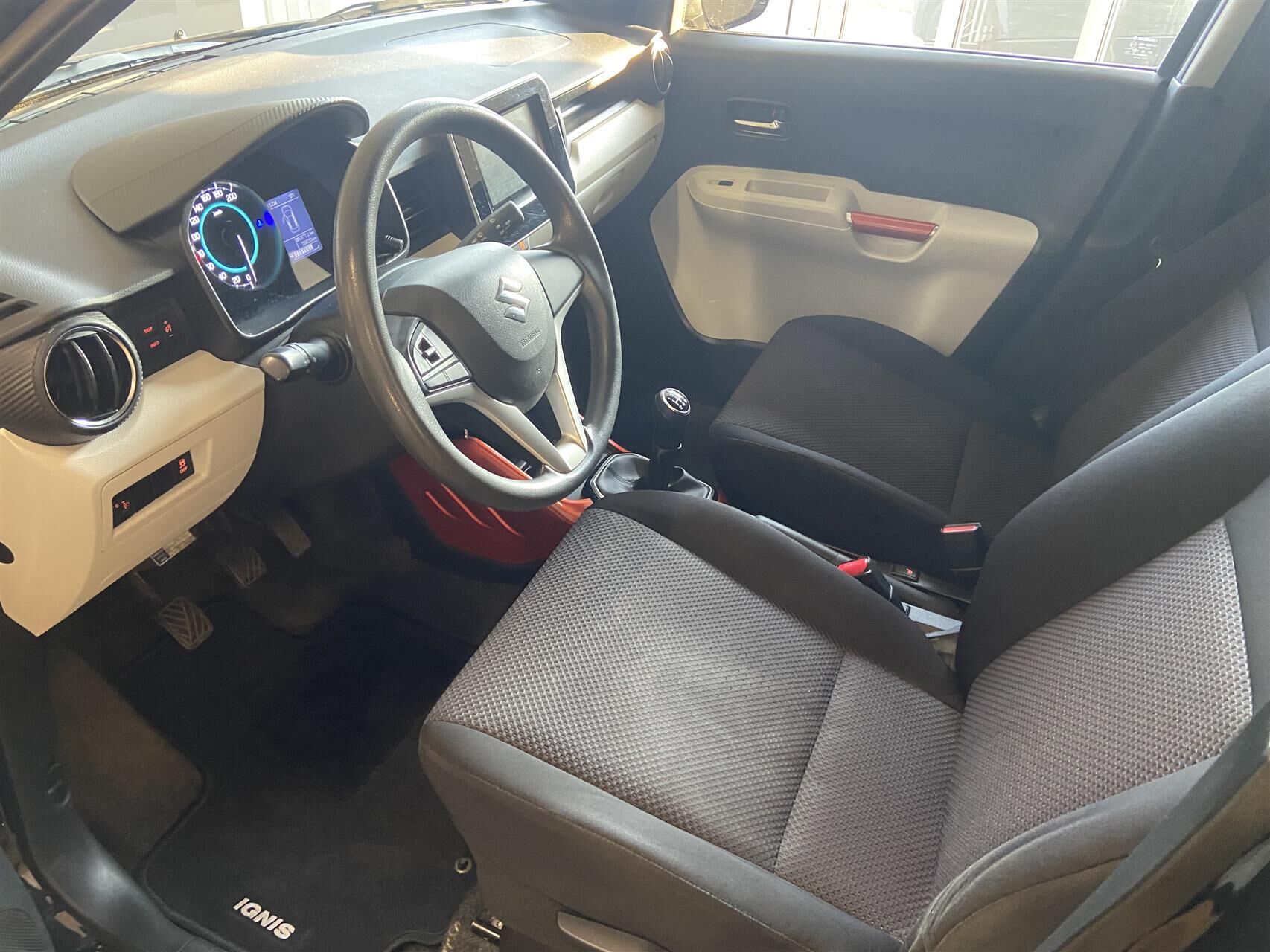 Billede af Suzuki Ignis 1,2 Dualjet 16V GL+ 90HK 5d