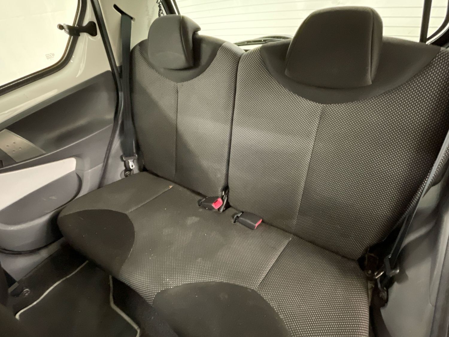 Billede af Toyota Aygo Plus 1,0 VVT-I Air VSC 68HK 5d