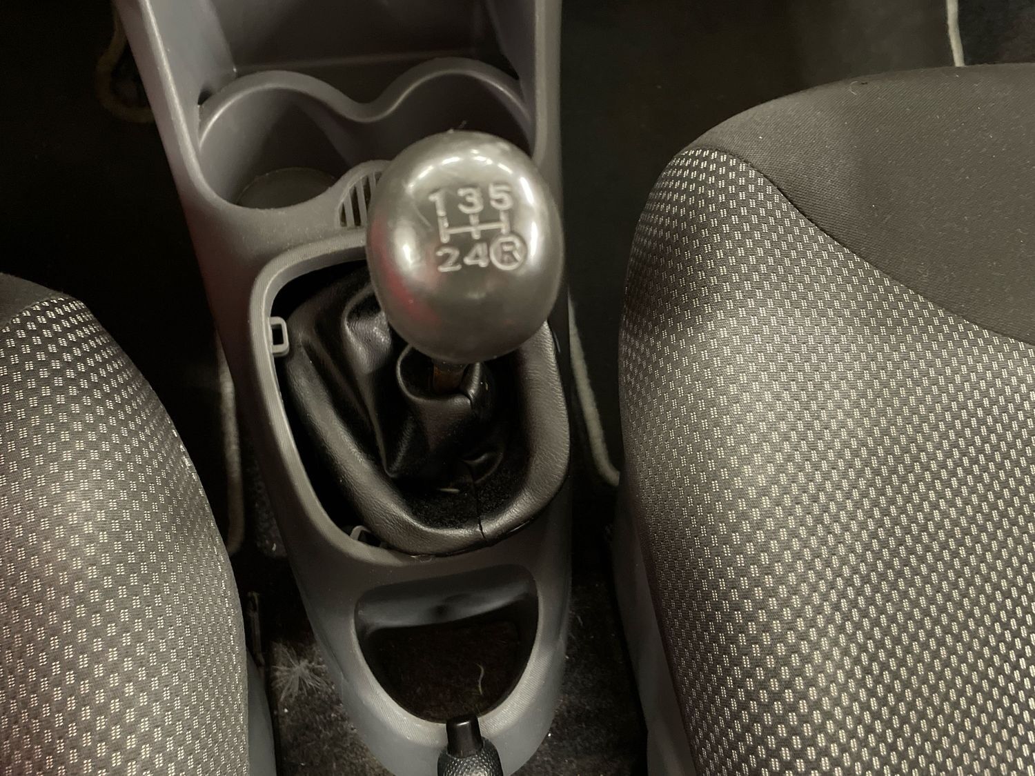 Billede af Toyota Aygo Plus 1,0 VVT-I Air VSC 68HK 5d