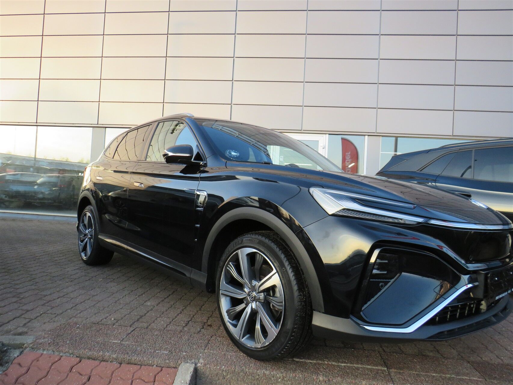 Billede af MG Marvel R EL Luxury 180HK 5d Aut.