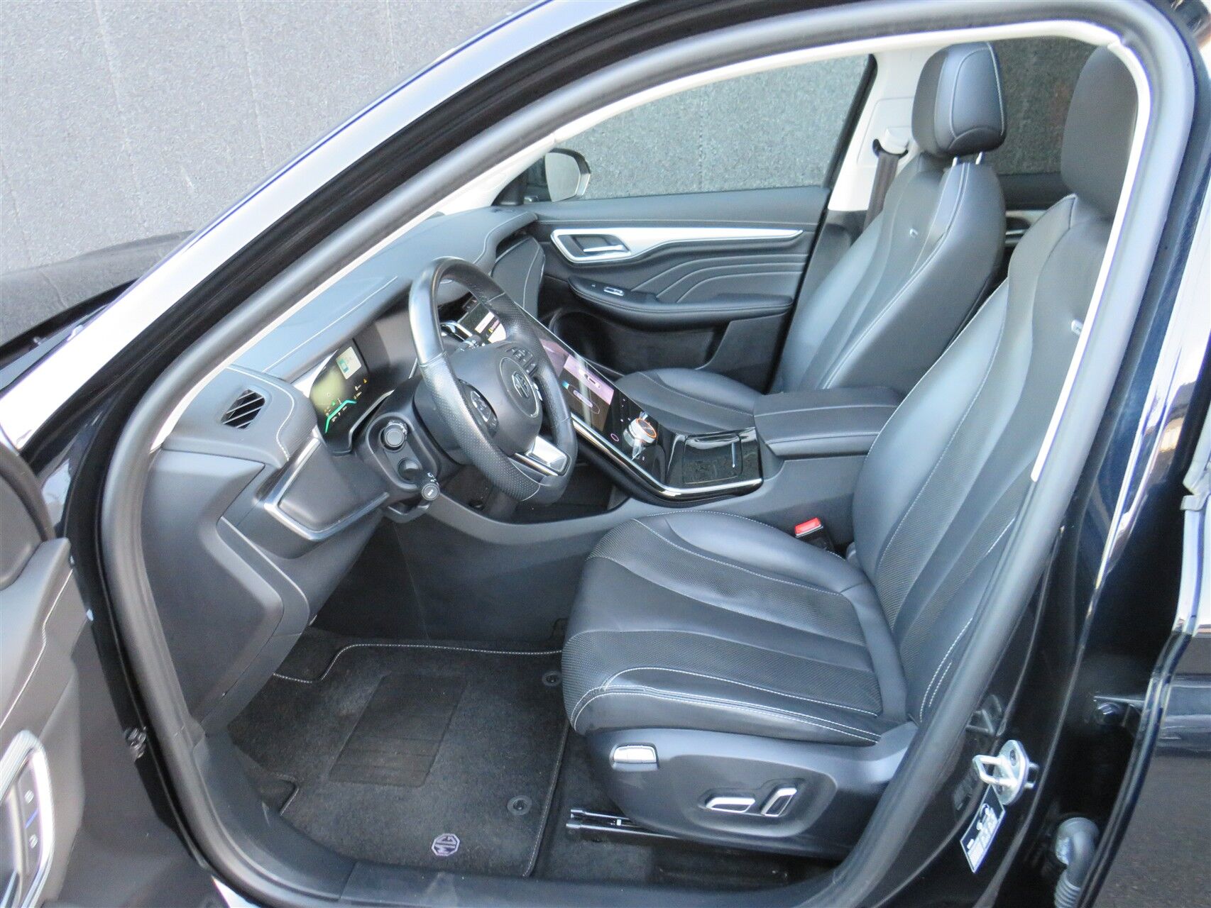 Billede af MG Marvel R EL Luxury 180HK 5d Aut.