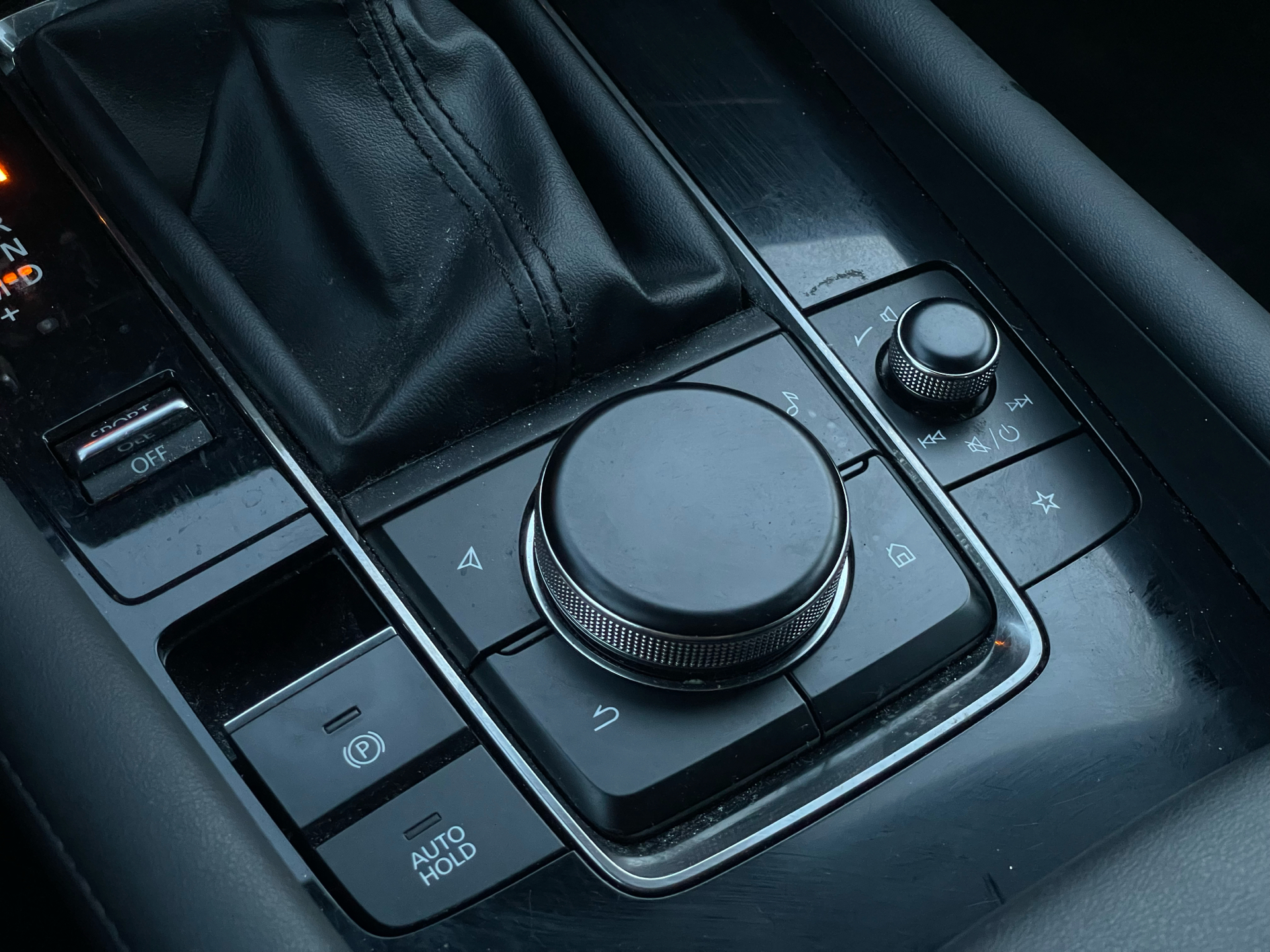 Billede af Mazda 3 2,0 Skyactiv-G  Mild hybrid Sky 150HK 5d 6g Aut.