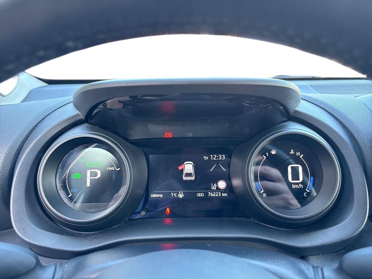 Billede af Toyota Yaris Cross 1,5 Hybrid Active 116HK 5d Trinl. Gear