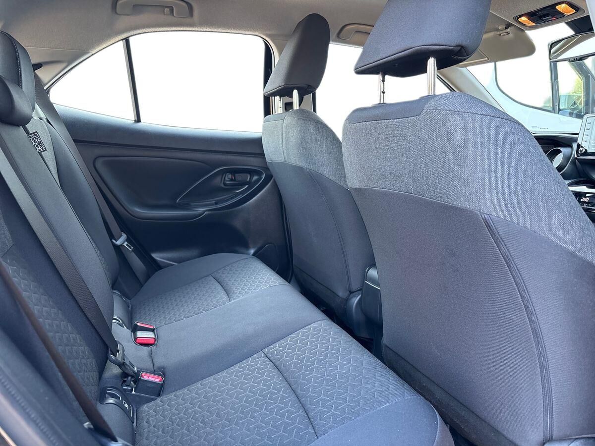 Billede af Toyota Yaris Cross 1,5 Hybrid Active 116HK 5d Trinl. Gear