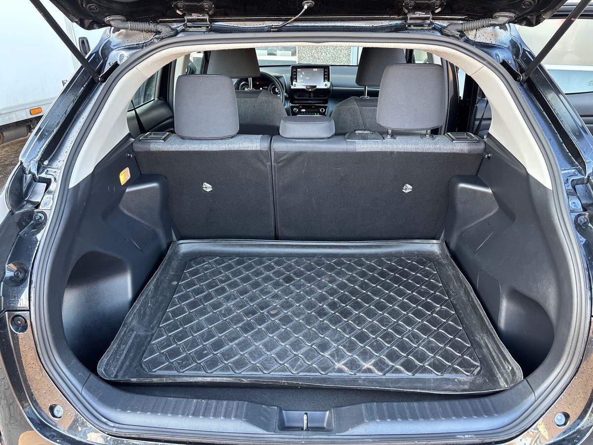 Billede af Toyota Yaris Cross 1,5 Hybrid Active 116HK 5d Trinl. Gear