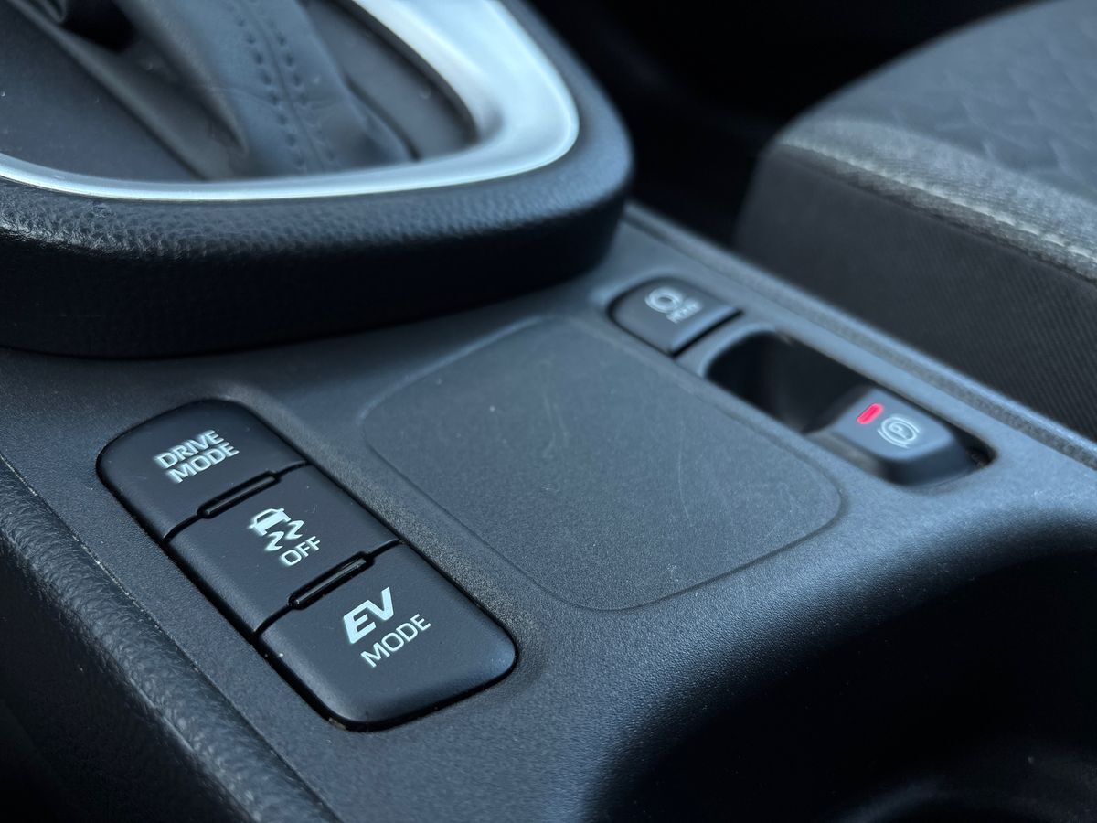 Billede af Toyota Yaris Cross 1,5 Hybrid Active 116HK 5d Trinl. Gear