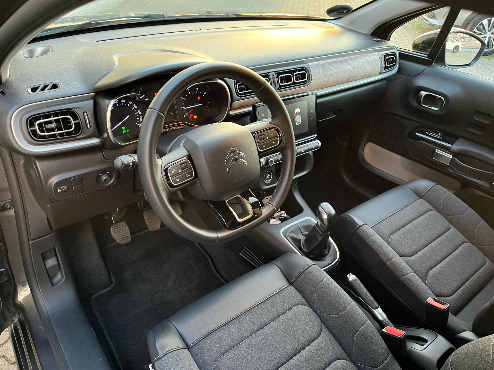 Billede af Citroën C3 1,2 PureTech VTR Sport 83HK 5d