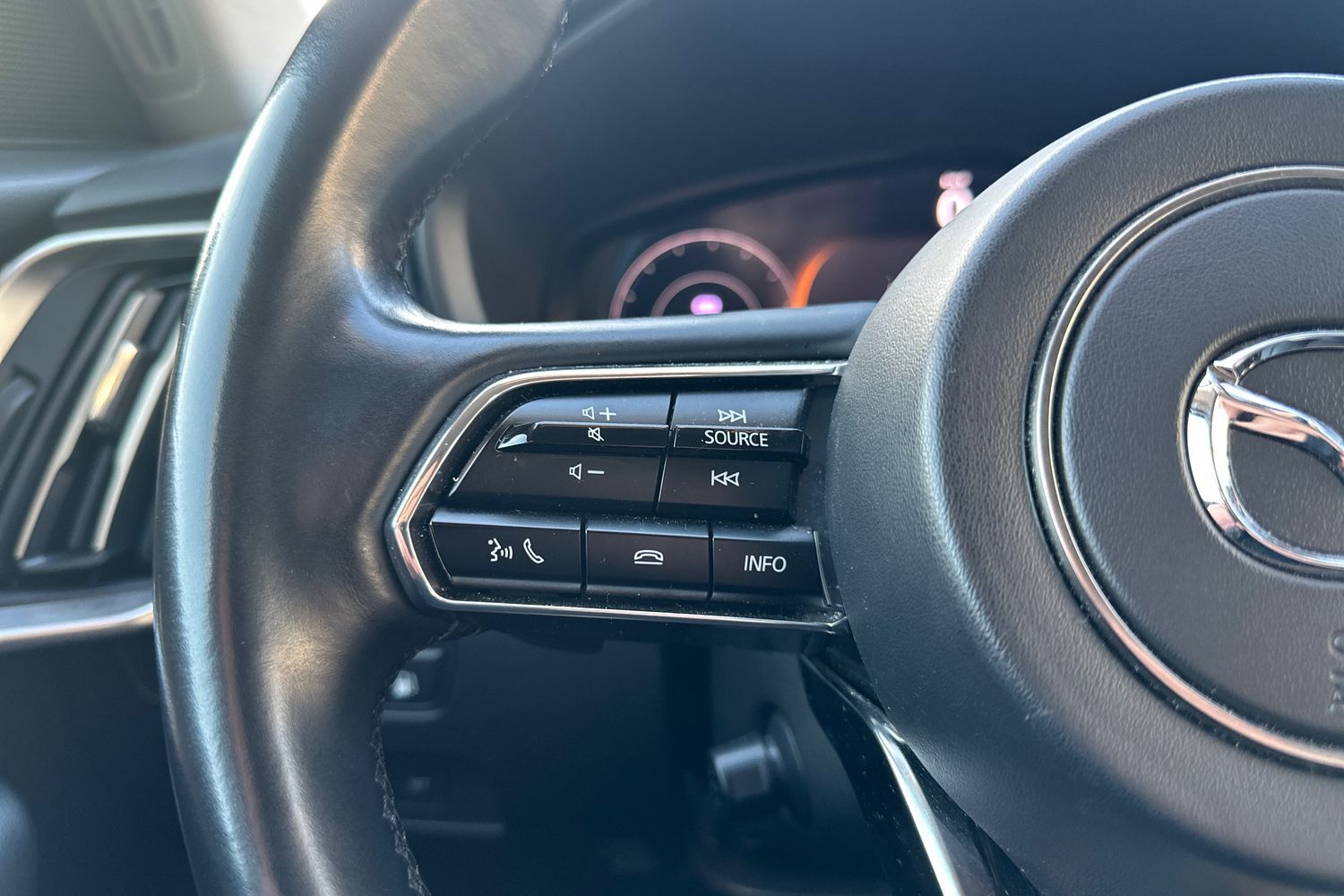 Billede af Mazda CX-60 2,5 e-Skyactiv  Plugin-hybrid Homura AWD 327HK 5d 8g Aut.