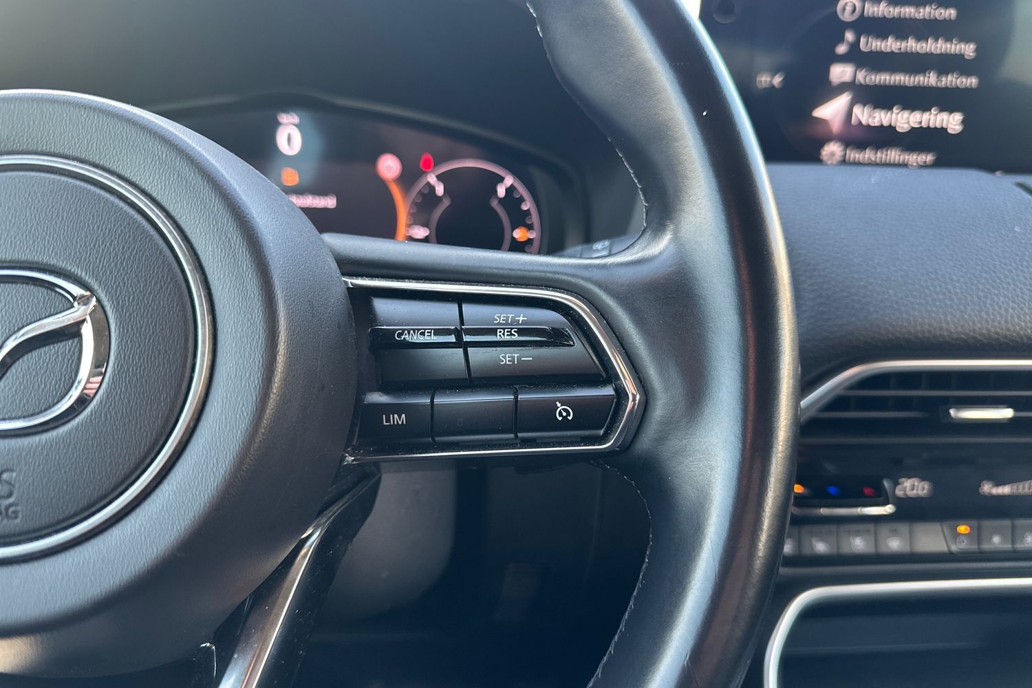 Billede af Mazda CX-60 2,5 e-Skyactiv  Plugin-hybrid Homura AWD 327HK 5d 8g Aut.