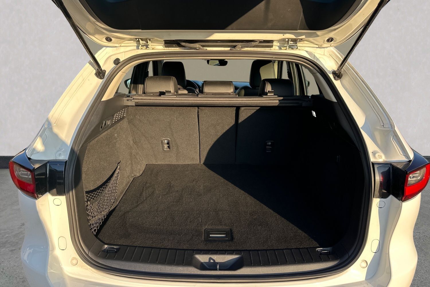 Billede af Mazda CX-60 2,5 e-Skyactiv  Plugin-hybrid Homura AWD 327HK 5d 8g Aut.