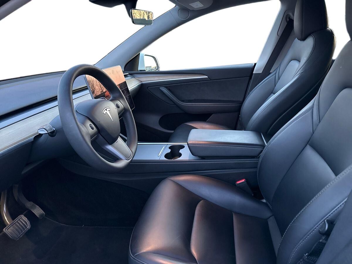 Billede af Tesla Model Y EL RWD 299HK 5d Aut.