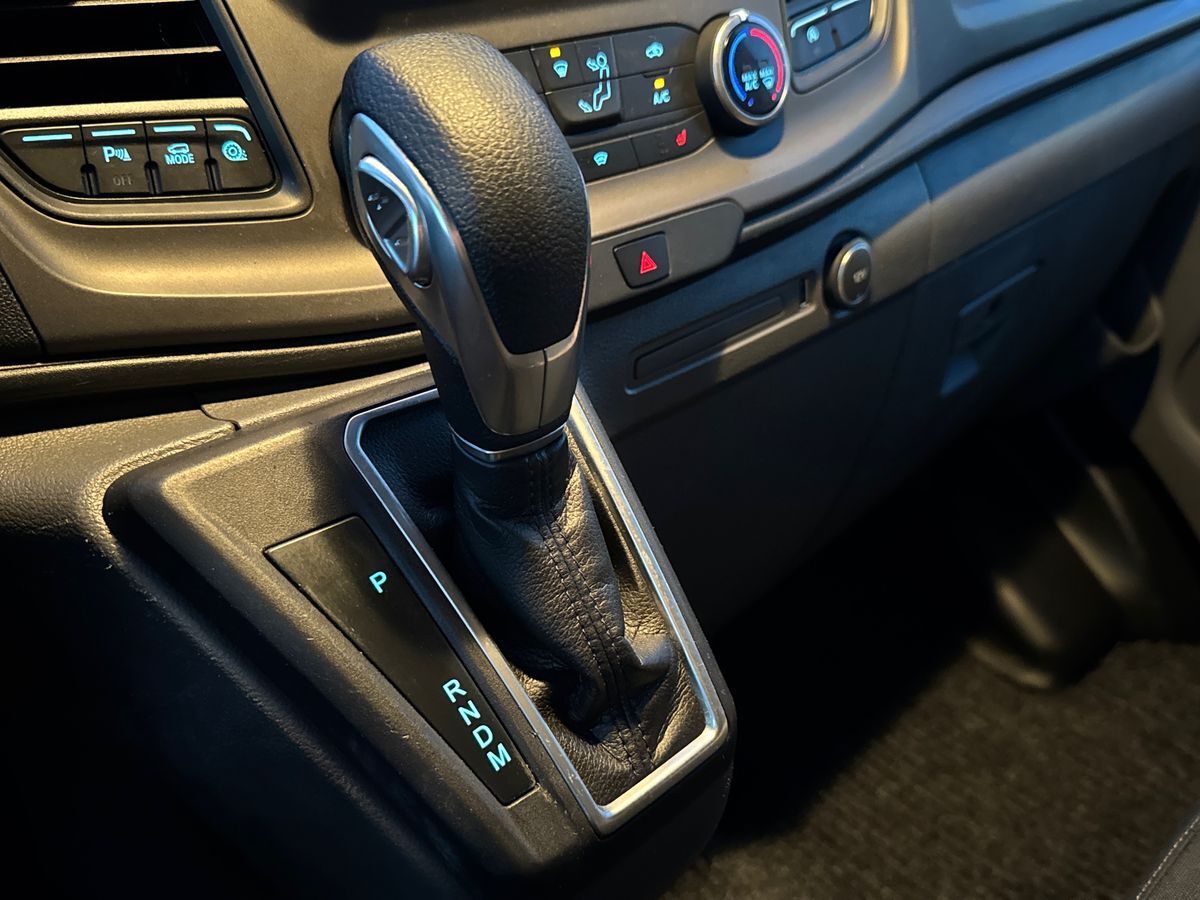 Billede af Ford Transit Custom 300 L2H1 2,0 TDCi Trend 130HK Van 6g Aut.