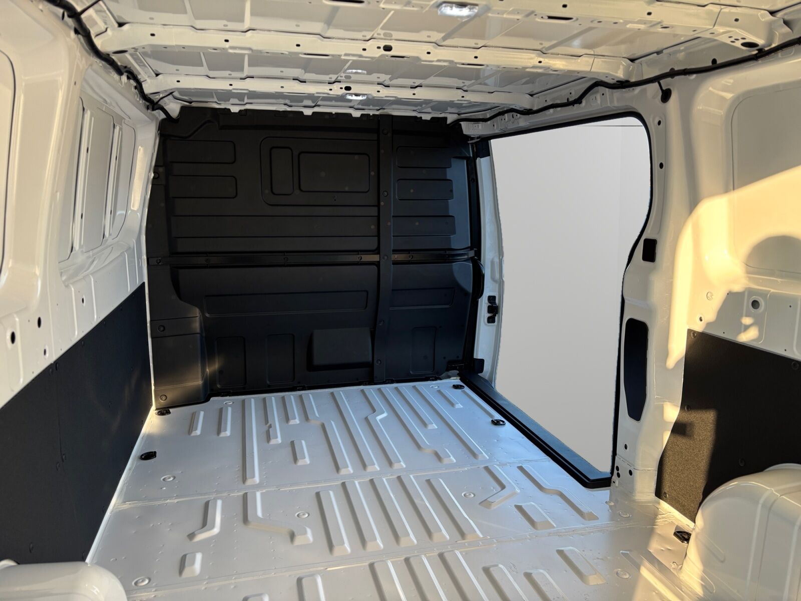 Billede af Farizon SV L2H1 83 kWh 231HK Van Aut.