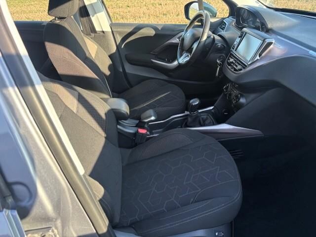 Billede af Peugeot 2008 1,2 VTi Active 82HK