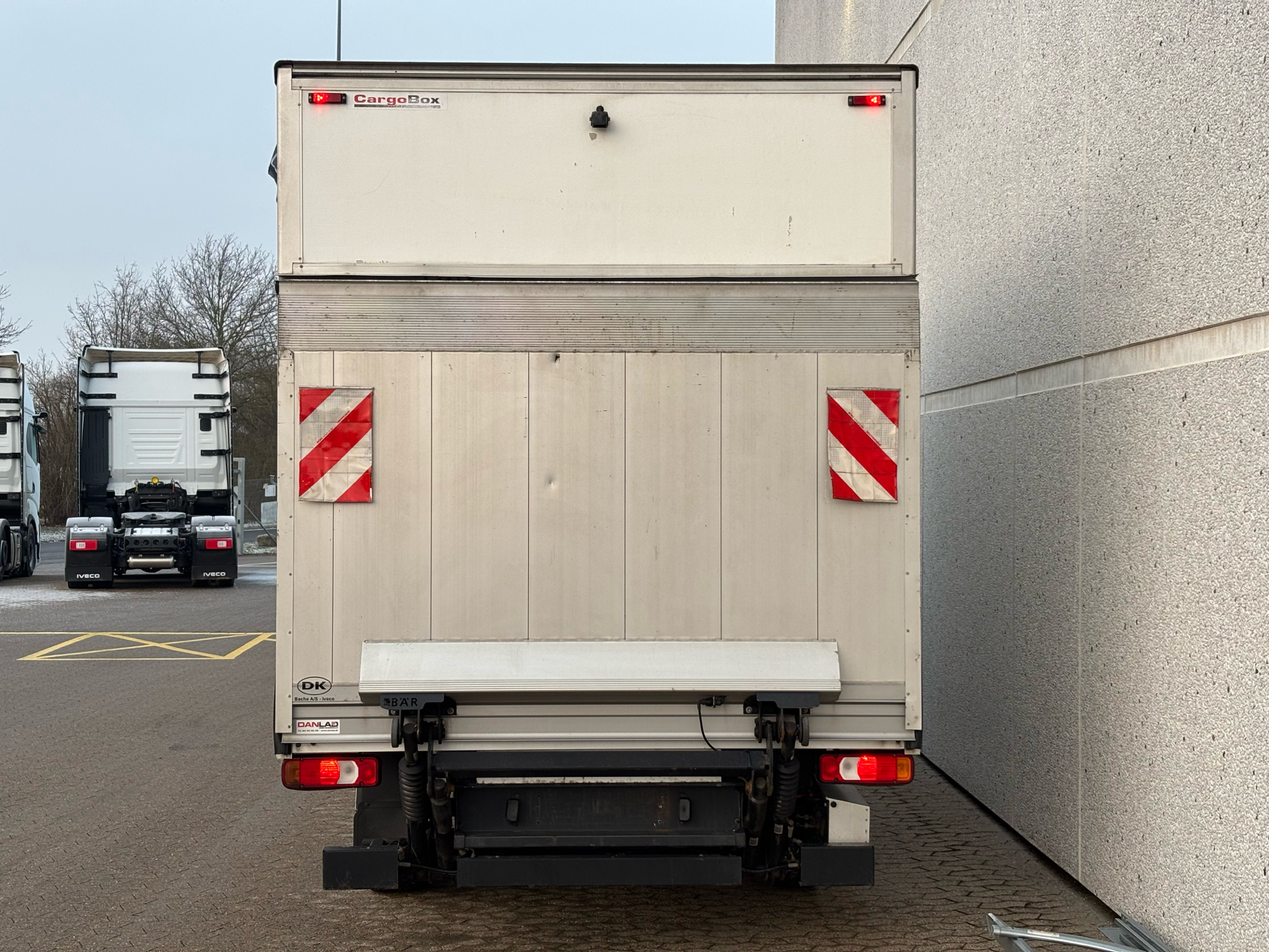Billede af Iveco Daily 35S18 4100mm 3,0 D 180HK Ladv./Chas. 8g Aut.