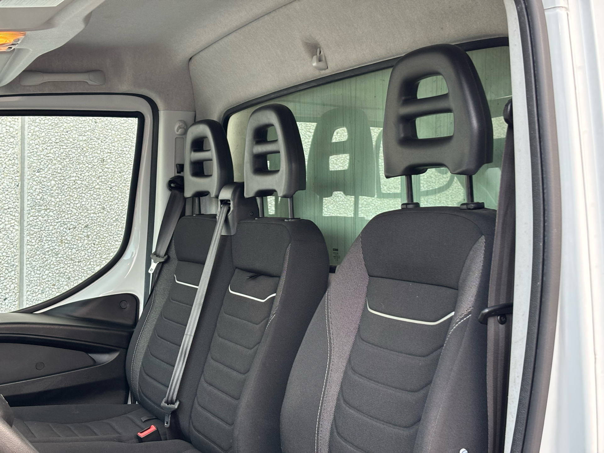 Billede af Iveco Daily 35S18 4100mm 3,0 D 180HK Ladv./Chas. 8g Aut.