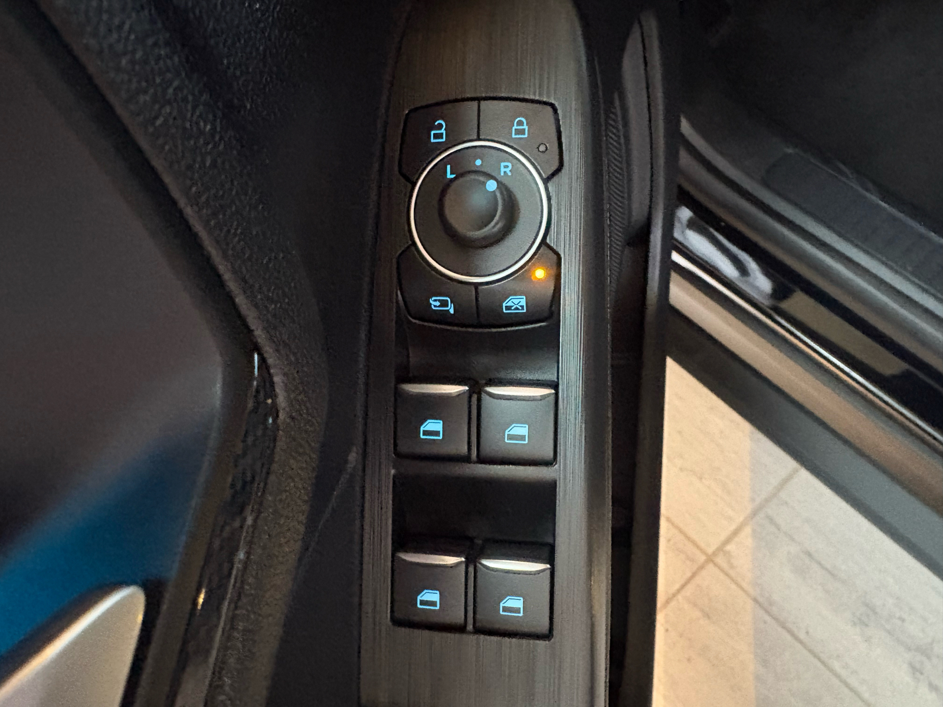 Billede af Ford Kuga 2,5 Plugin-hybrid ST-Line X CVT 225HK 5d Trinl. Gear