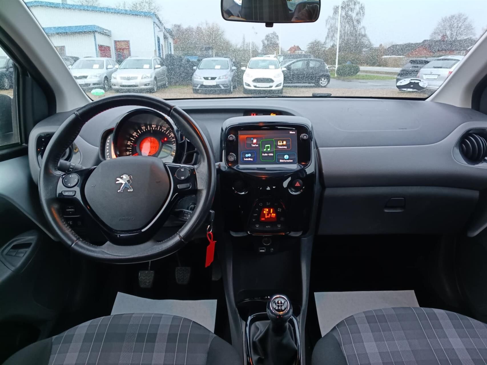 Billede af Peugeot 108 1,0 e-Vti Allure+ 72HK 5d