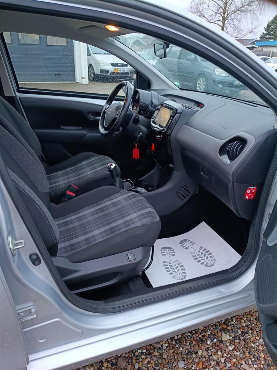 Billede af Peugeot 108 1,0 e-Vti Allure+ 72HK 5d