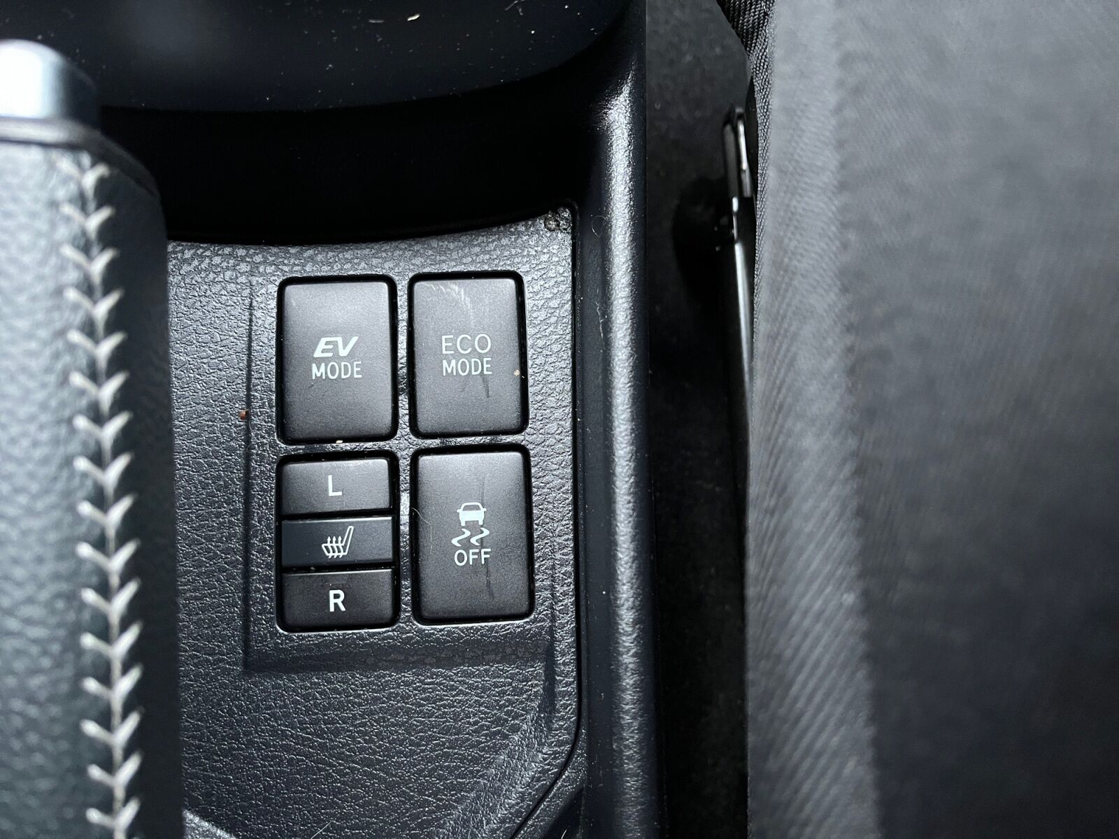 Billede af Toyota Yaris 1,5 Hybrid H2 Limited E-CVT 100HK 5d Trinl. Gear