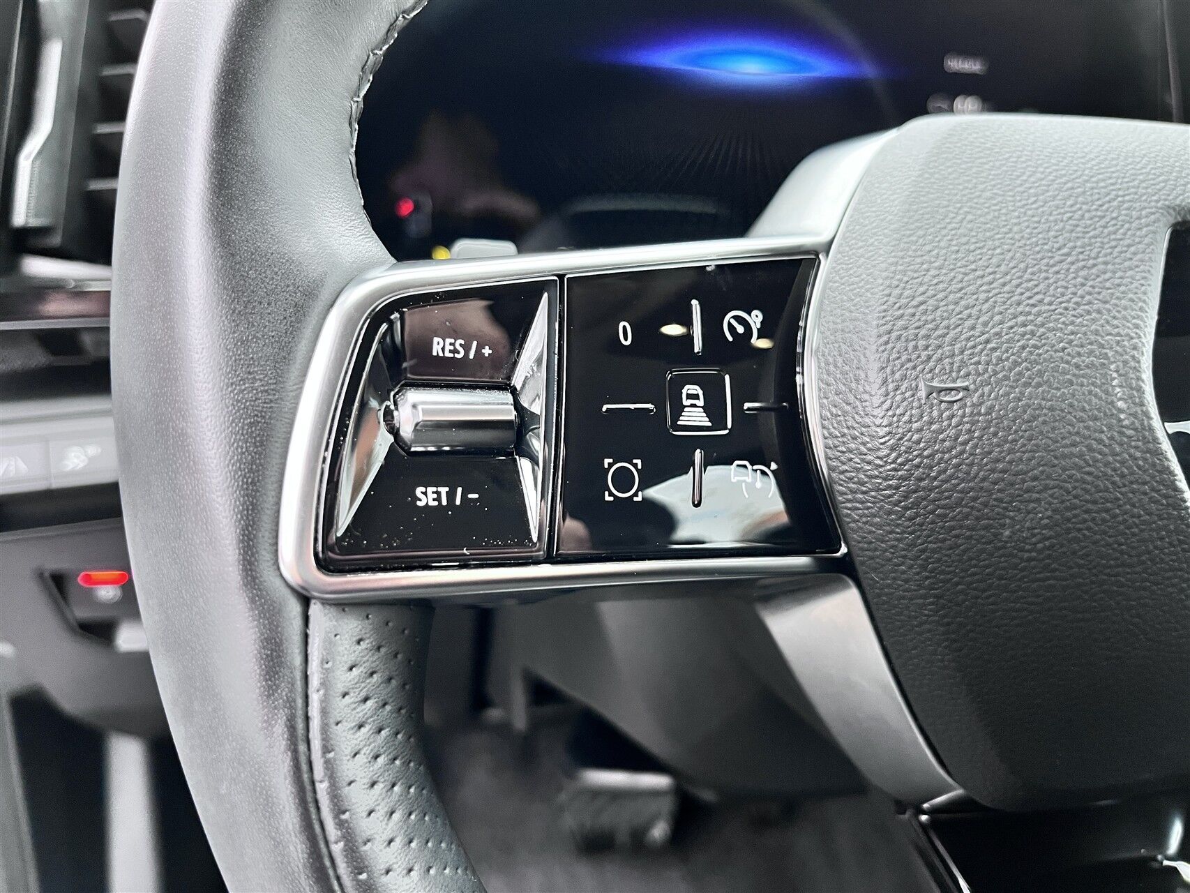 Billede af Renault Mégane E-TECH Equilibre 130HK 5d Aut.