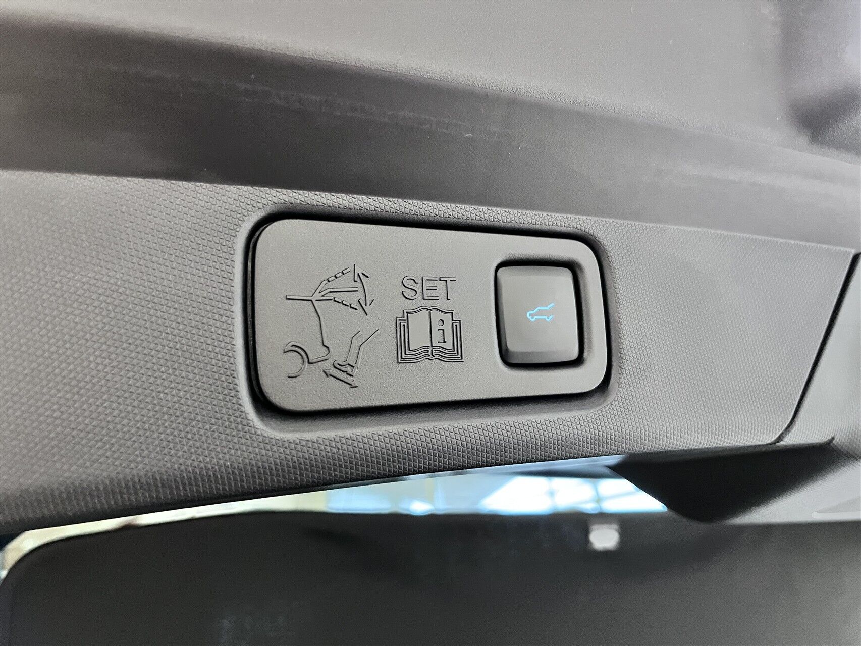 Billede af Ford Mustang Mach-E EL UR Premium 294HK 5d Aut.