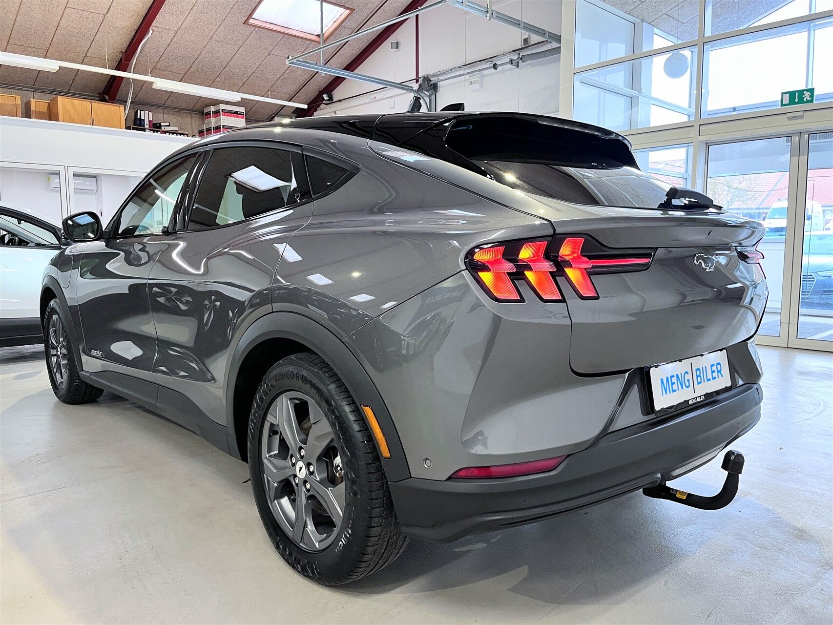 Billede af Ford Mustang Mach-E EL UR Premium 294HK 5d Aut.