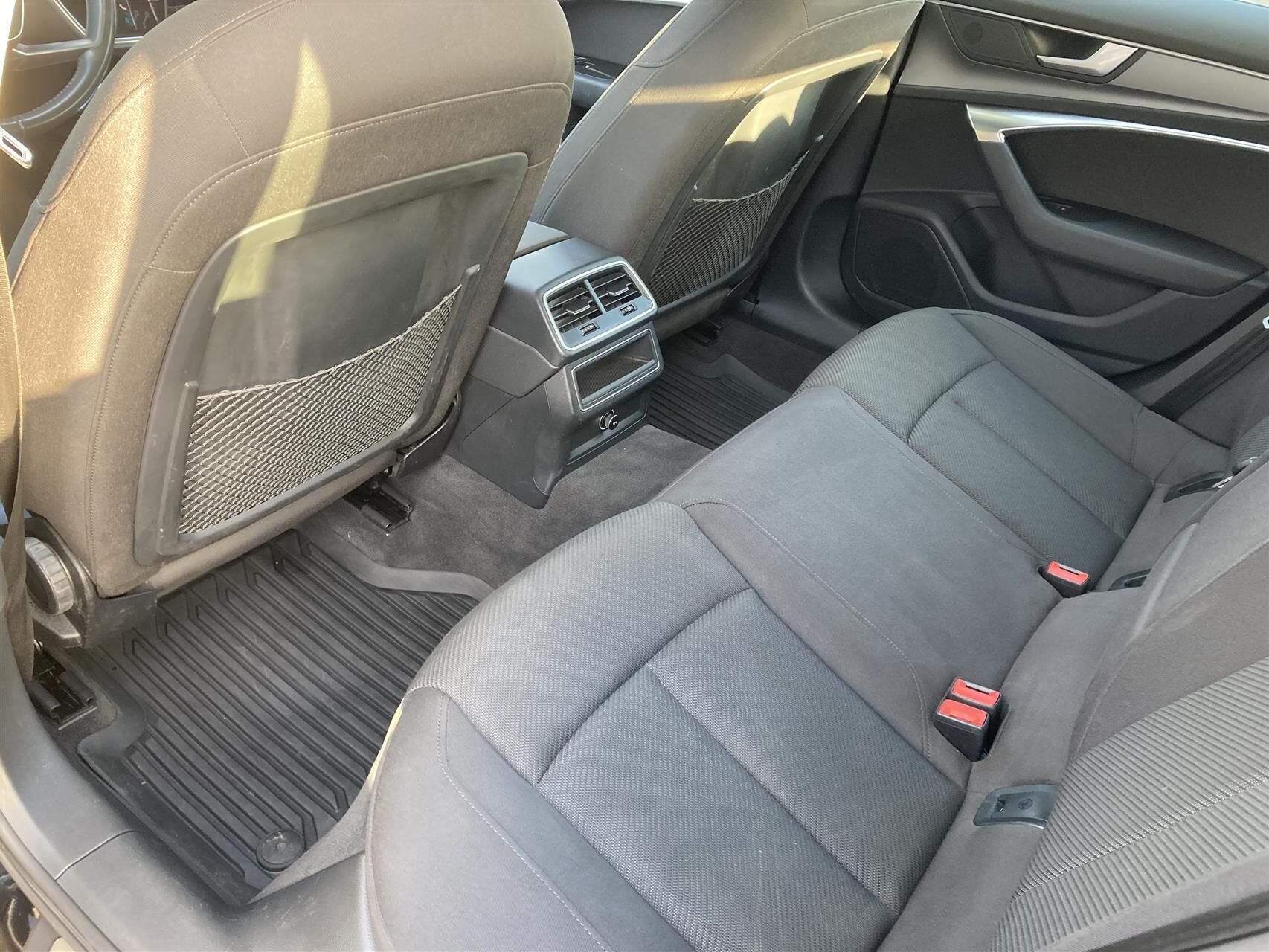 Billede af Audi A6 Avant 2,0 40 TDI  Mild hybrid S Tronic 204HK Stc 7g Aut.