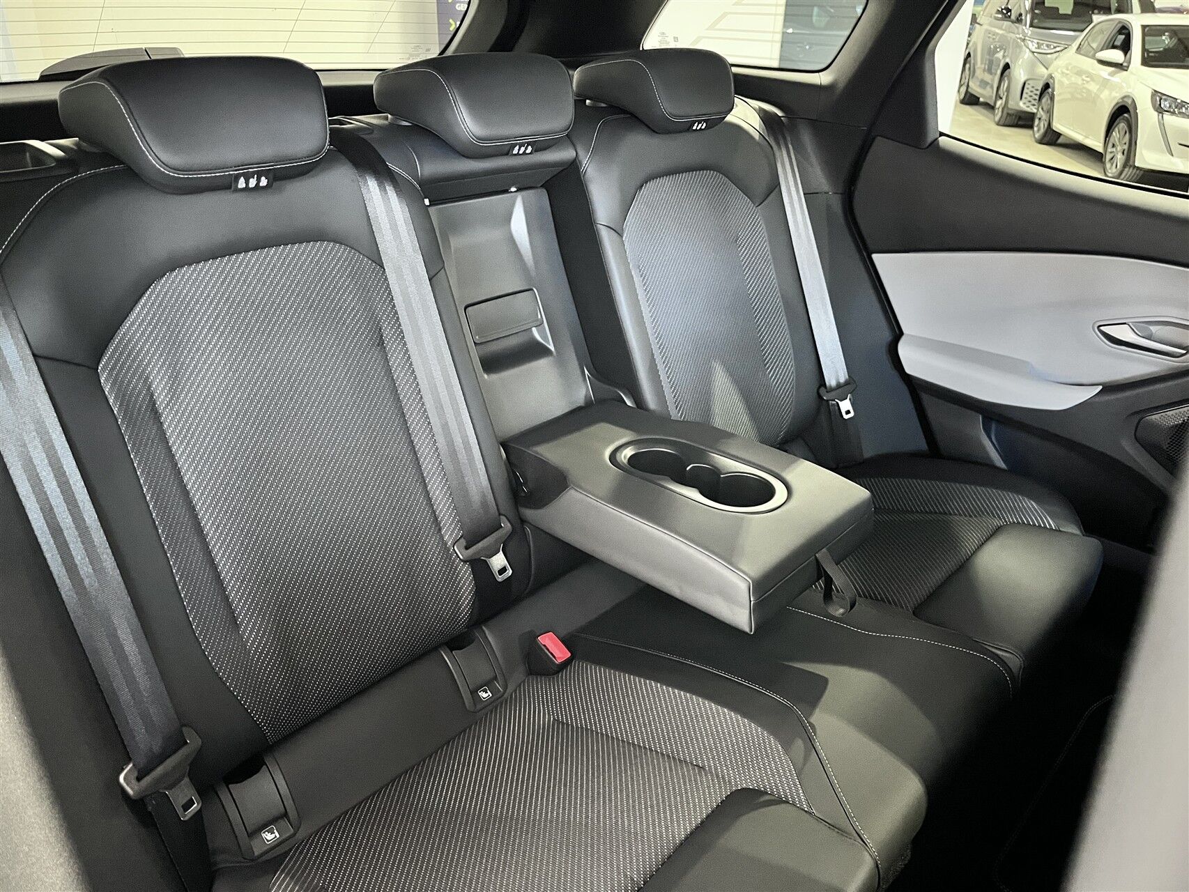 Billede af Ford Explorer EL UR Select AWD 340HK 5d Aut.