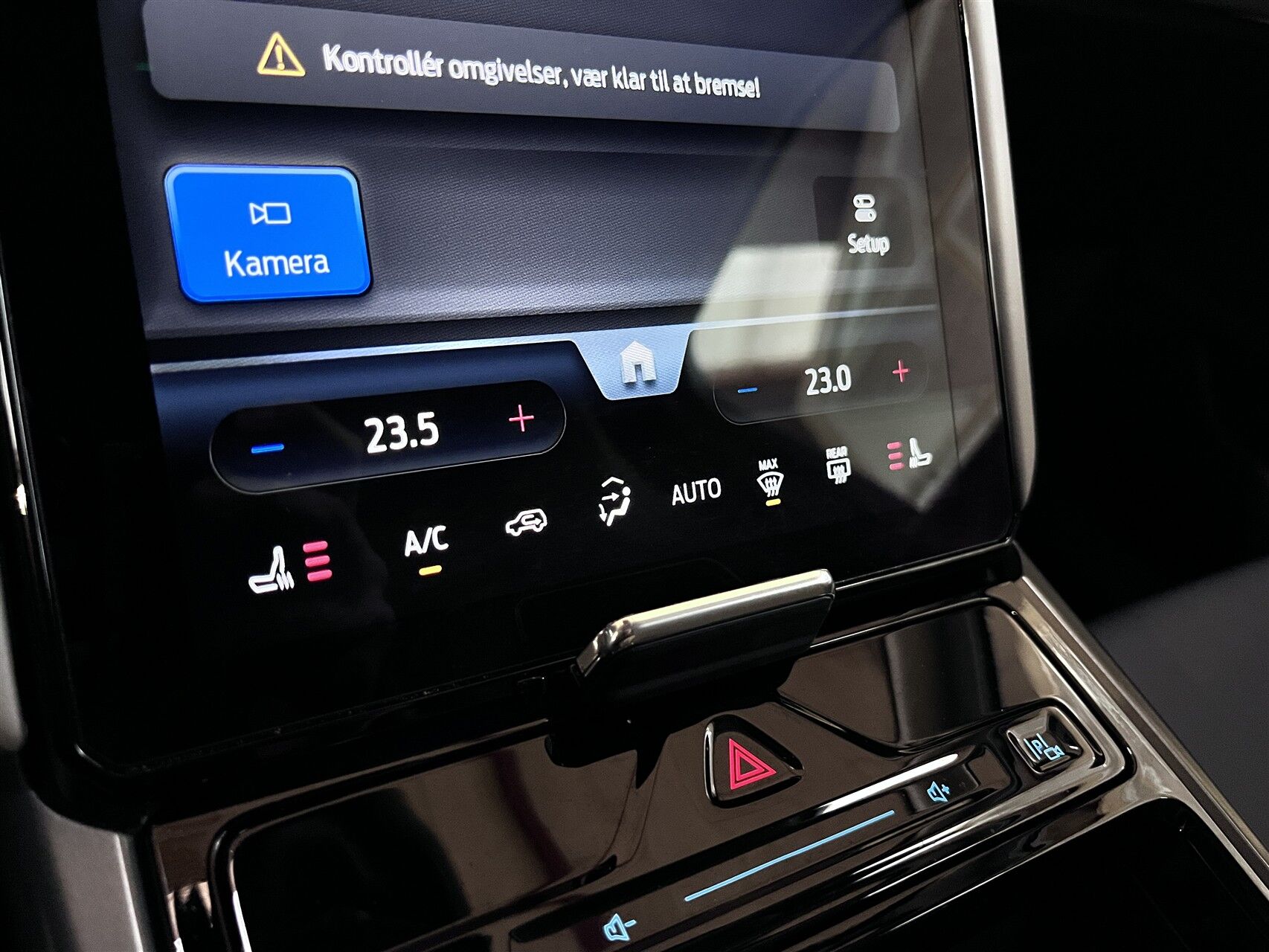 Billede af Ford Explorer EL UR Select AWD 340HK 5d Aut.