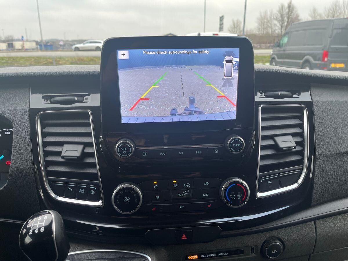 Billede af Ford Transit Custom 320 L2H1 2,0 TDCi Sport 185HK Van 6g