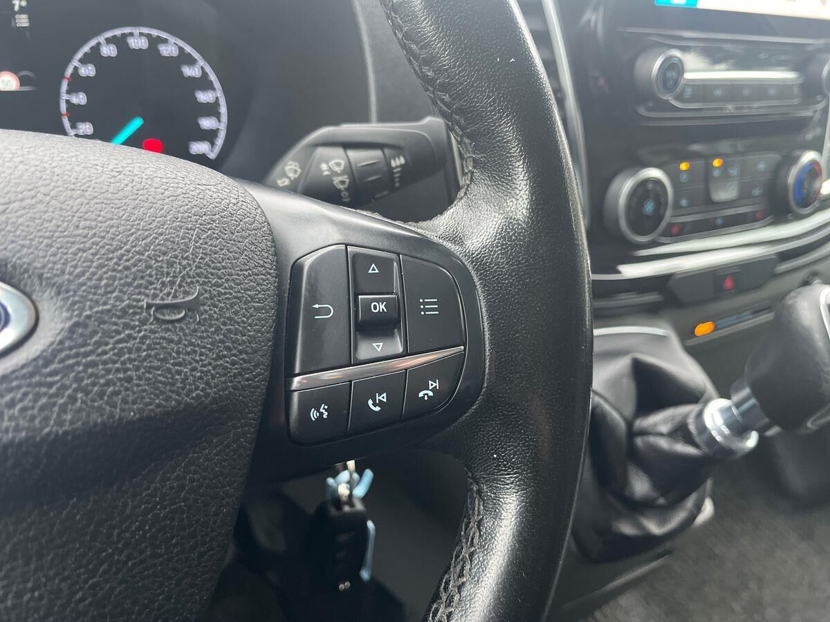 Billede af Ford Transit Custom 320 L2H1 2,0 TDCi Sport 185HK Van 6g