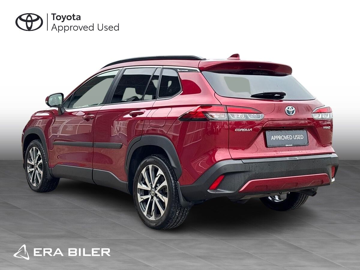 Billede af Toyota Corolla Cross 2,0 Hybrid Style Comfort E-CVT 197HK 5d Aut.