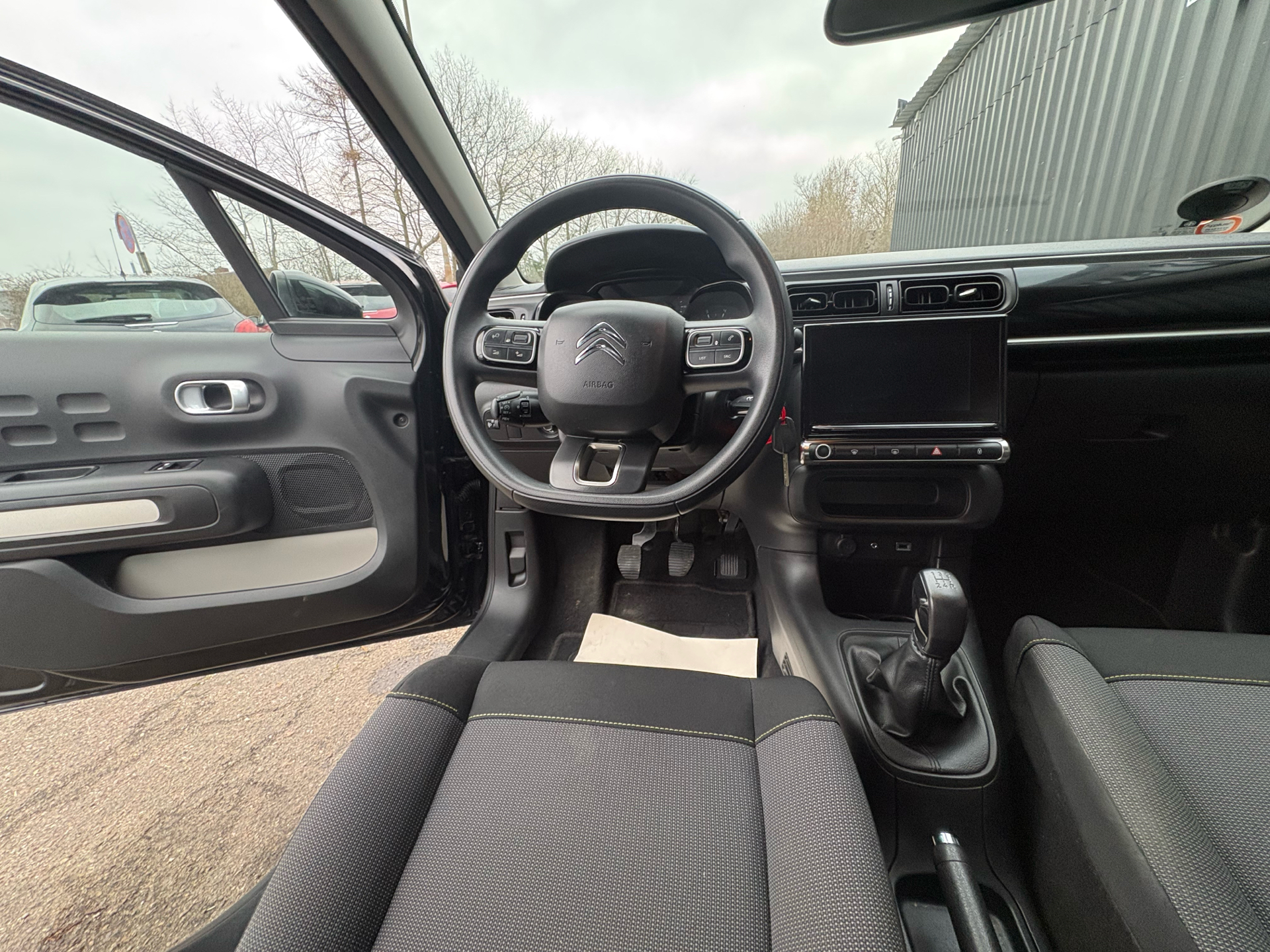 Billede af Citroën C3 1,2 PureTech Iconic Limited start/stop 82HK 5d