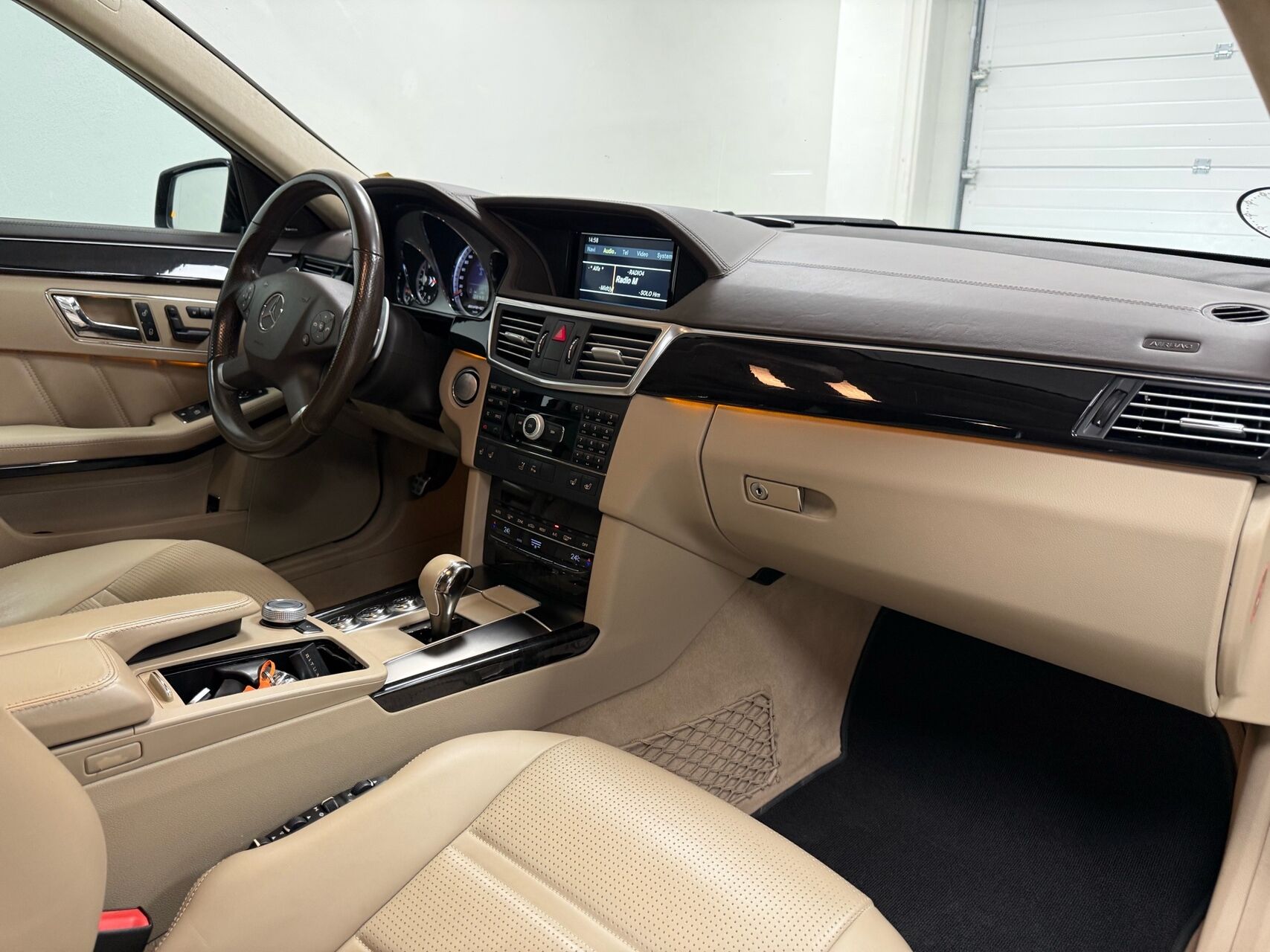 Billede af Mercedes-Benz E63 AMG T 6,3 525HK Stc Aut.