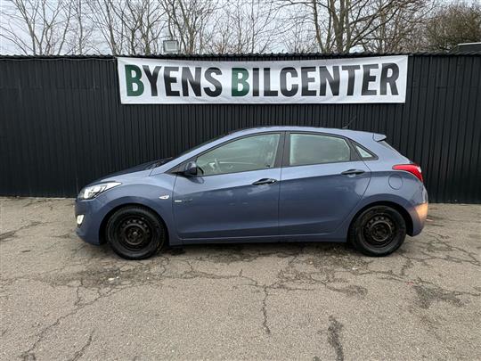 Hyundai i30 1,4 CRDi Classic A/C 90HK 5d 6g